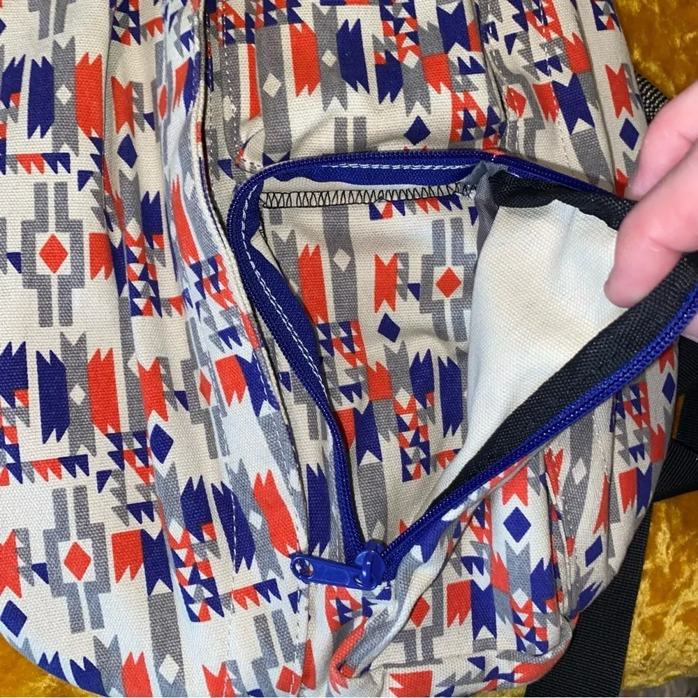 KAVU Rope Sling Bag Tribal Geometric Print Crossbody Backpack